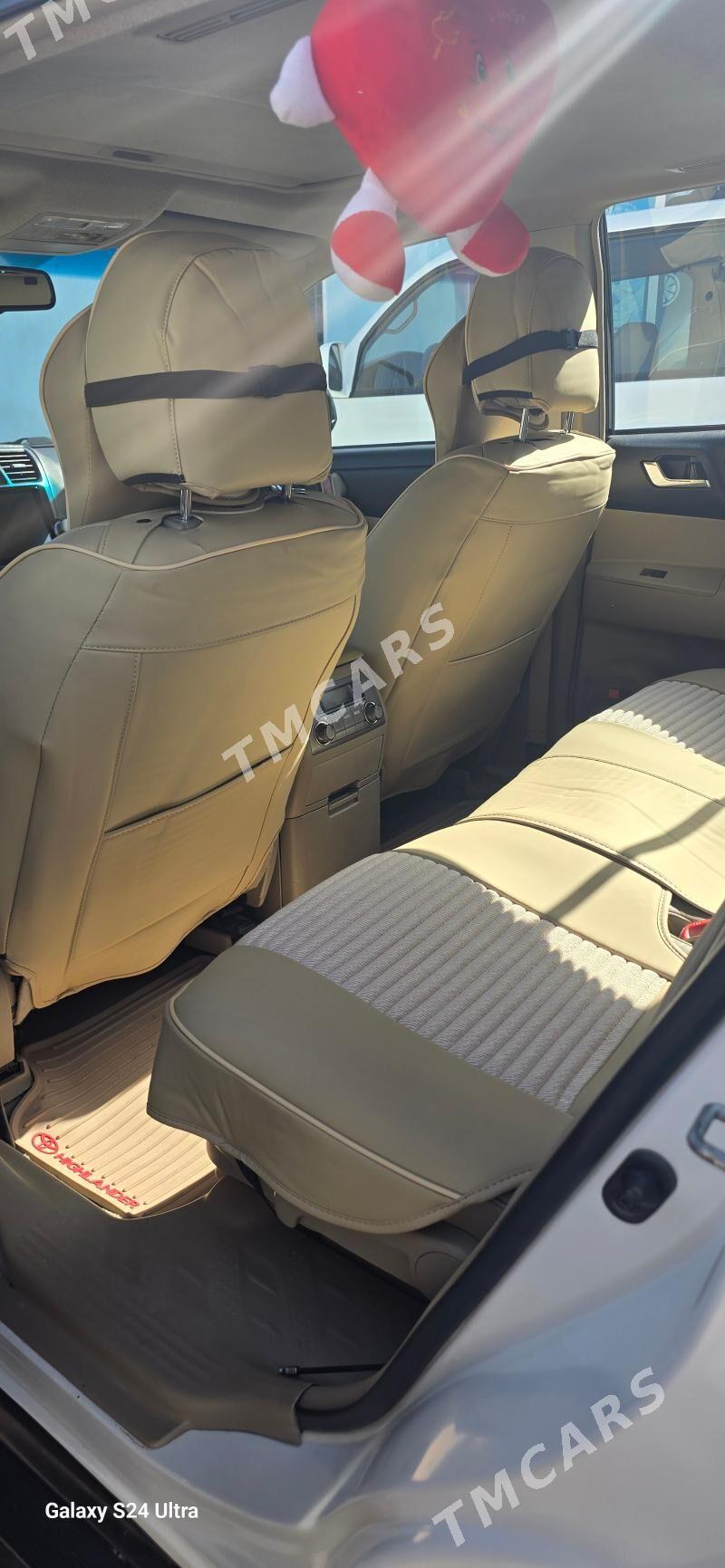Toyota Highlander 2010 - 300 000 TMT - Ёлётен - img 4