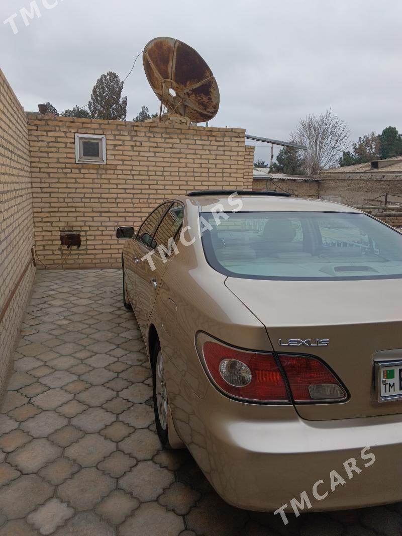 Lexus ES 300 2003 - 170 000 TMT - Халач - img 2