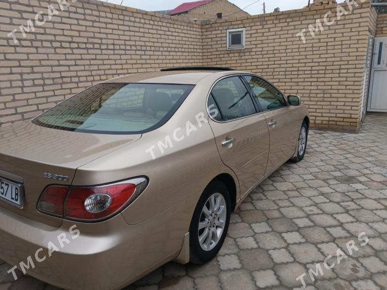 Lexus ES 300 2003 - 170 000 TMT - Халач - img 3