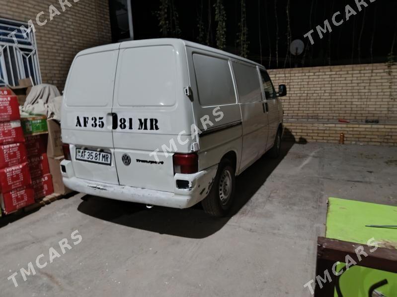 Volkswagen Transporter 2001 - 70 000 TMT - Мары - img 3