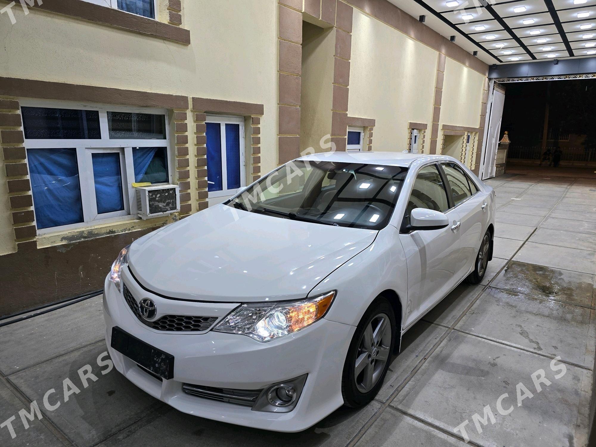 Toyota Camry 2013 - 239 000 TMT - Чоганлы - img 2