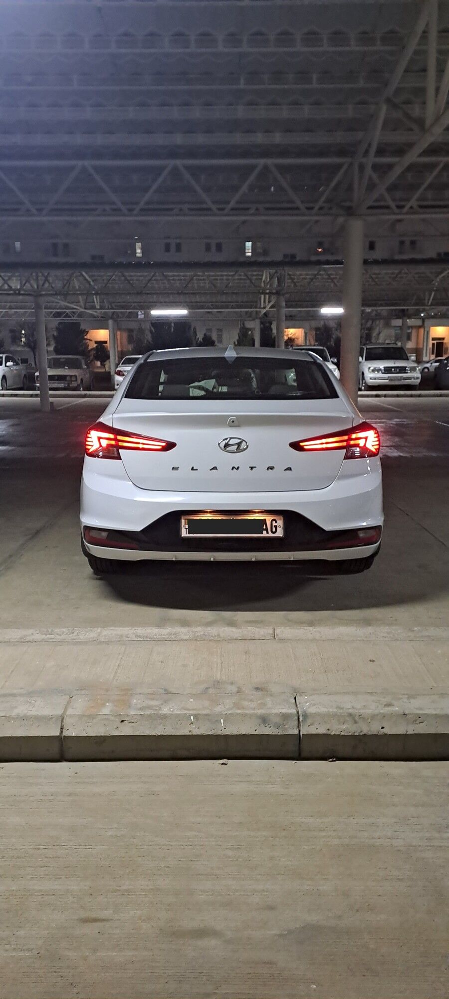 Hyundai Elantra 2019 - 200 000 TMT - Ашхабад - img 3