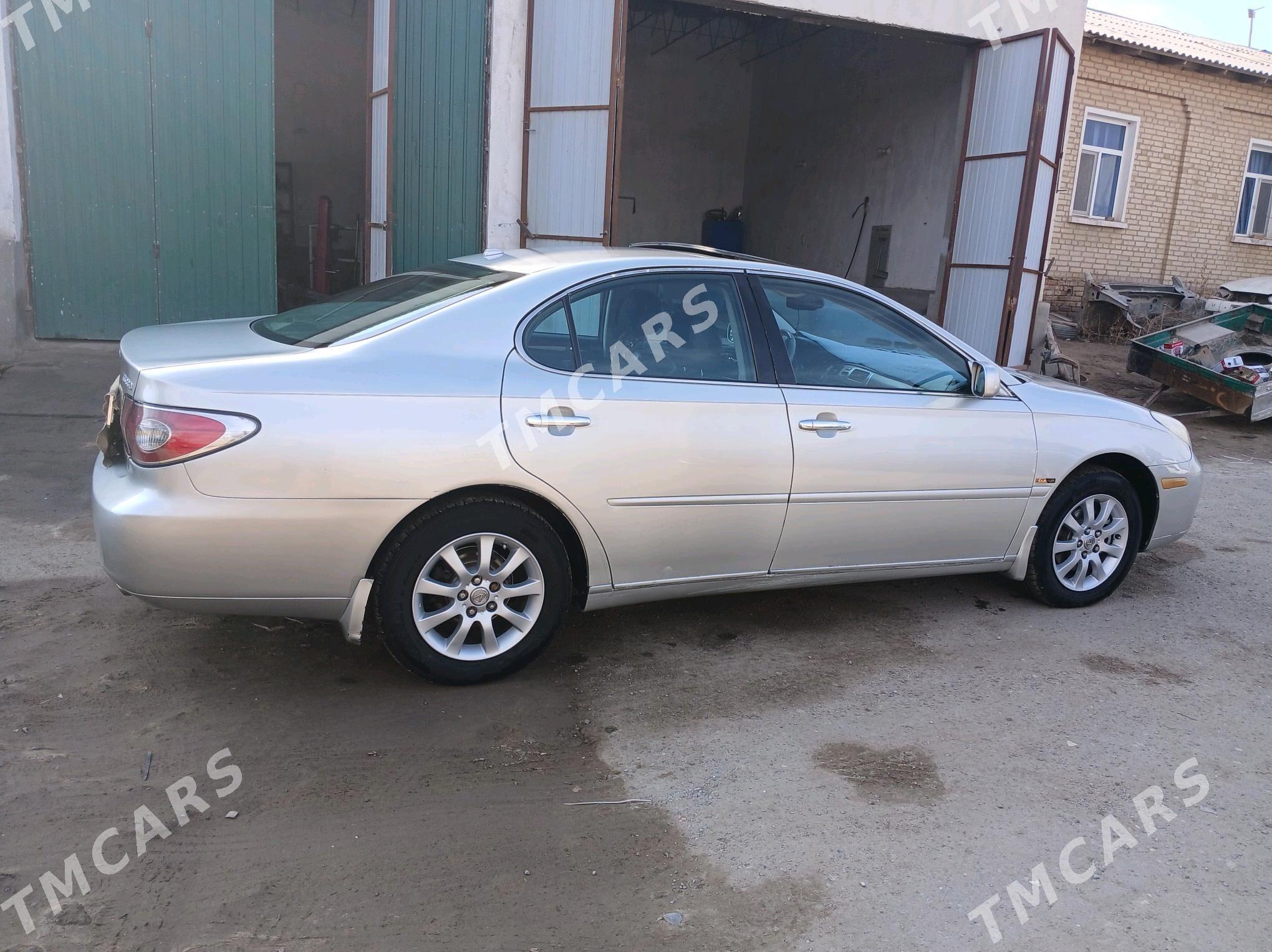 Lexus ES 300 2004 - 200 000 TMT - Kerki - img 5