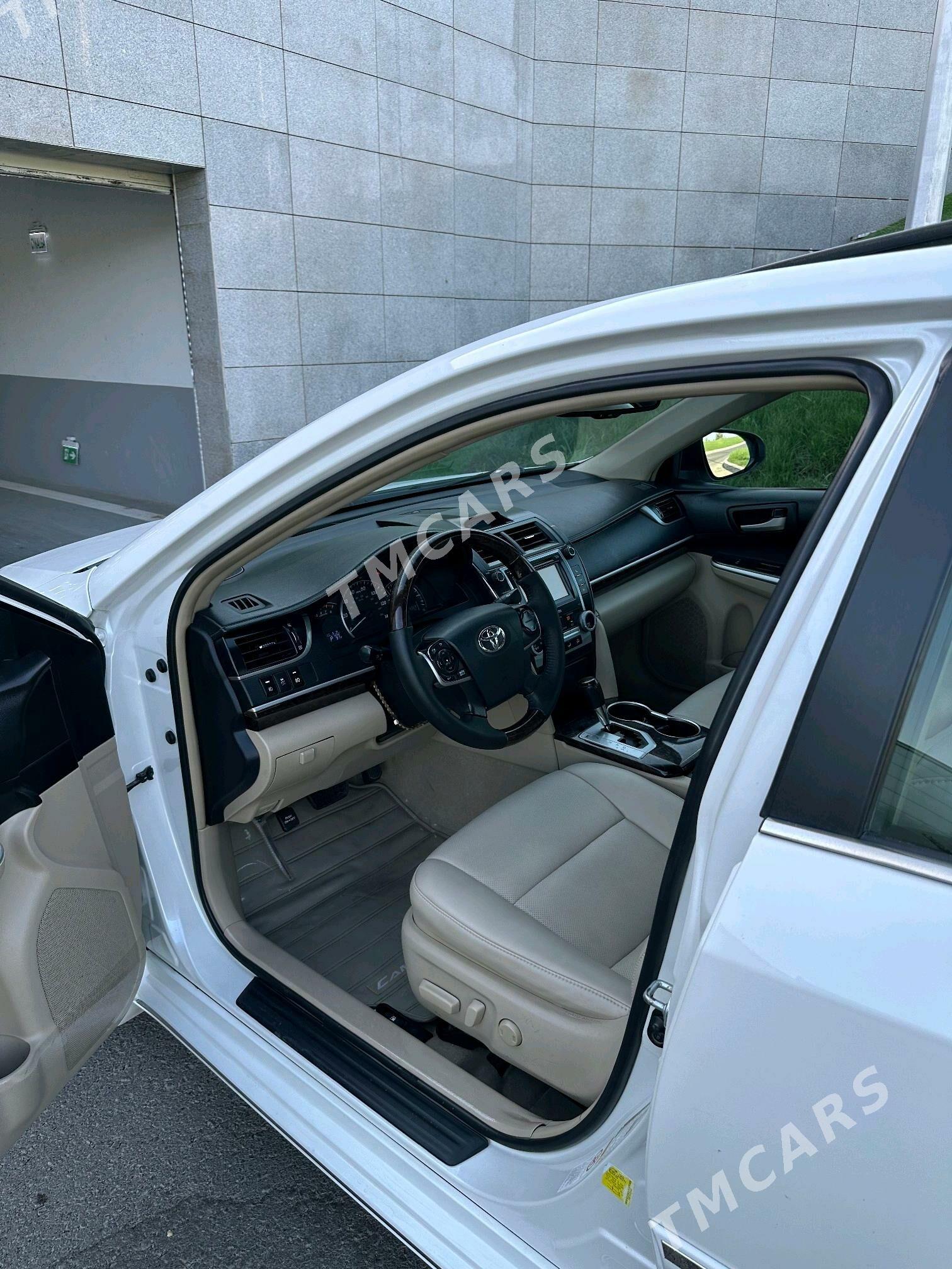 Toyota Camry 2012 - 270 000 TMT - Херрикгала - img 7