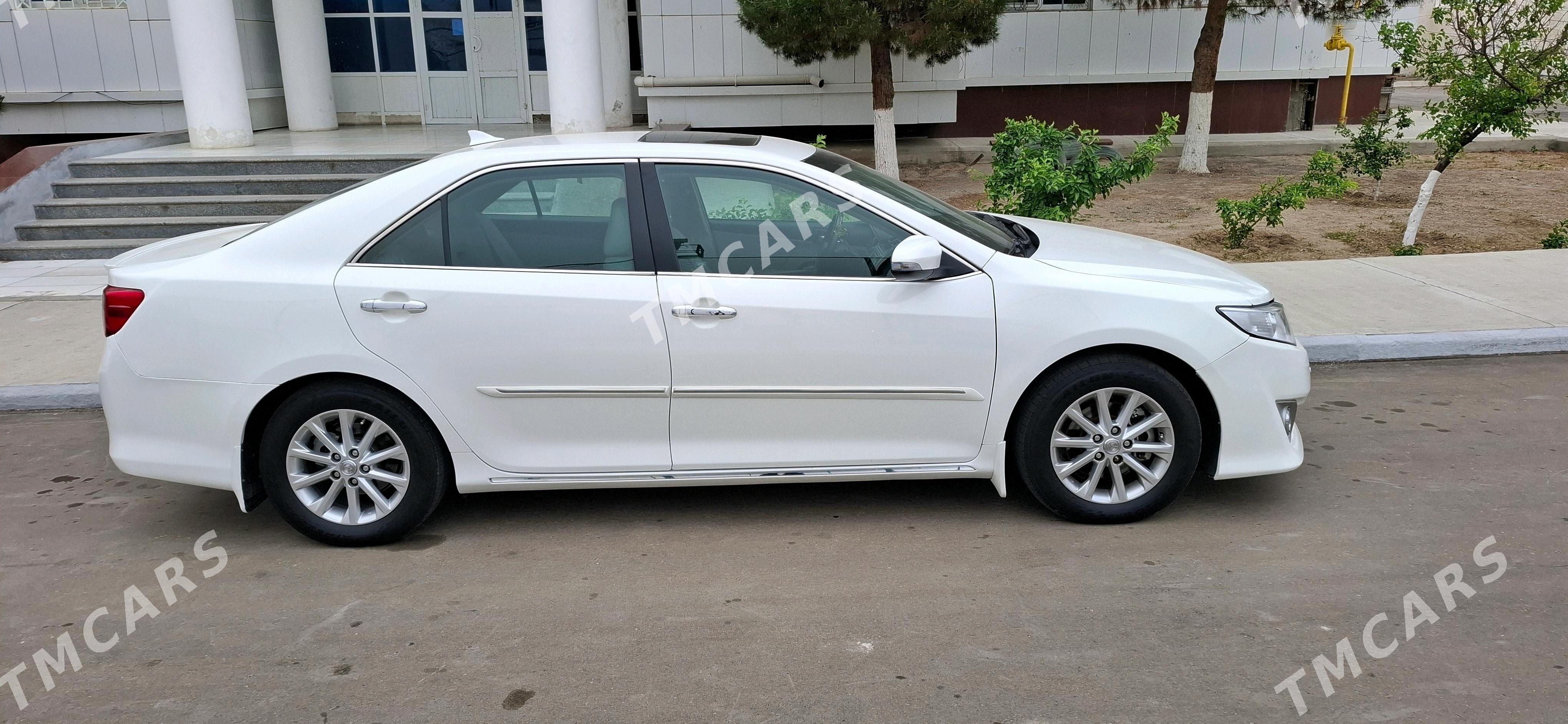 Toyota Camry 2012 - 255 000 TMT - Туркменбаши - img 4