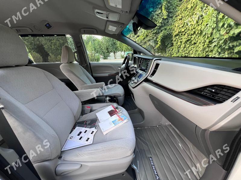 Toyota Sienna 2020 - 384 000 TMT - Ашхабад - img 4