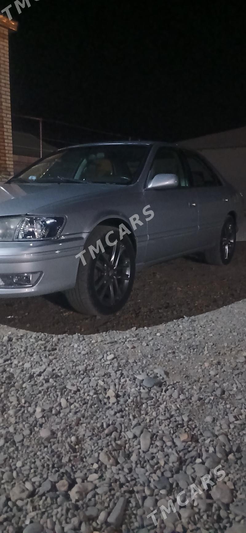 Toyota Camry 2001 - 121 000 TMT - Серахс - img 8