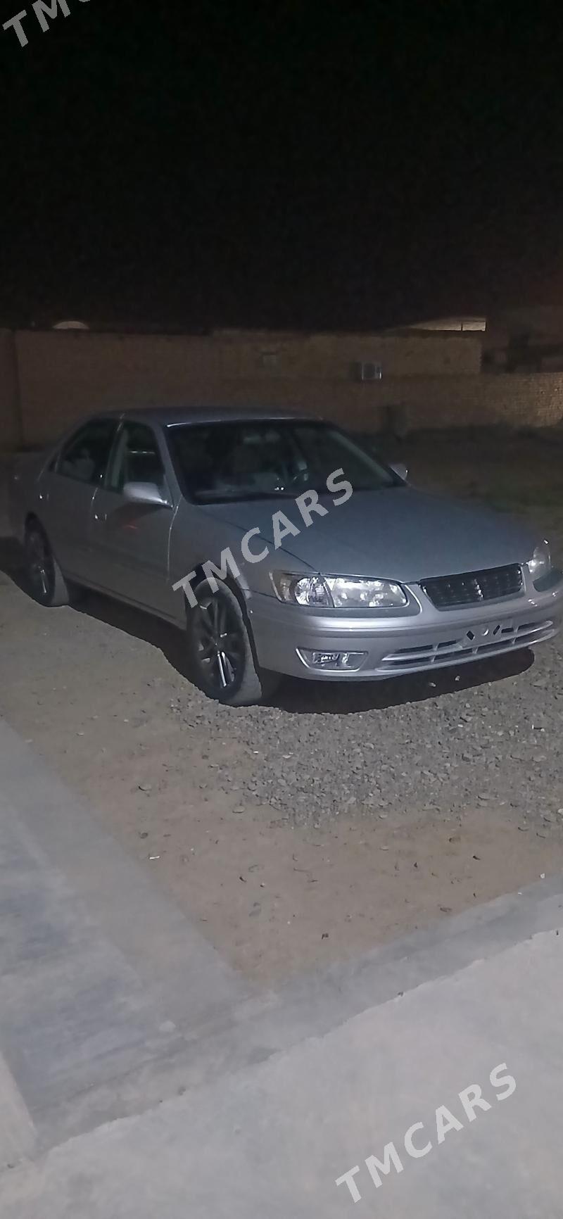 Toyota Camry 2001 - 121 000 TMT - Серахс - img 5