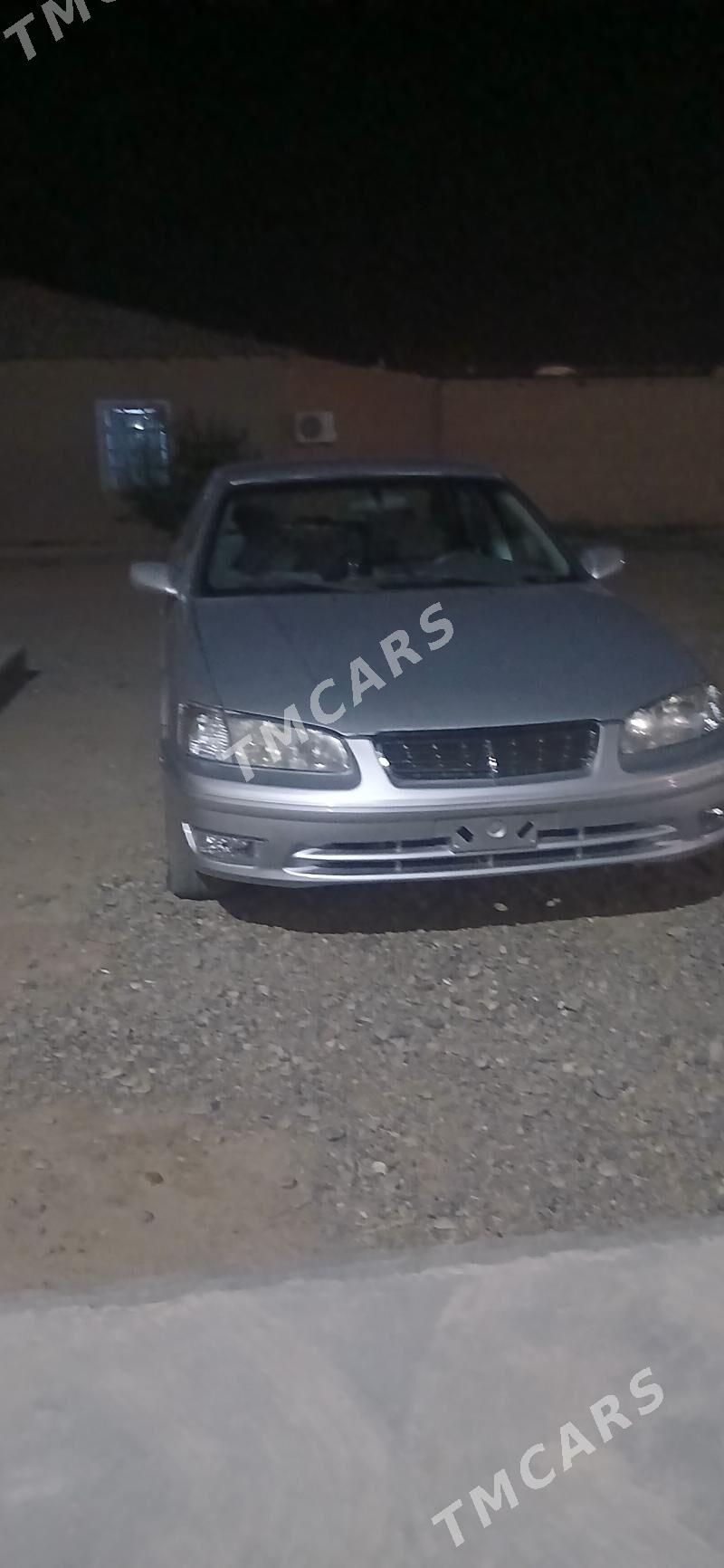 Toyota Camry 2001 - 121 000 TMT - Серахс - img 2