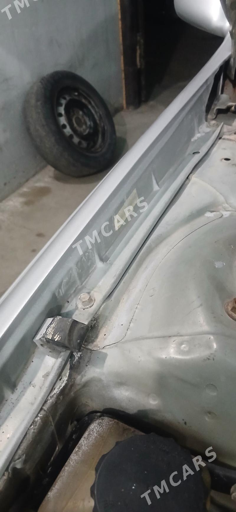 Toyota Camry 2001 - 121 000 TMT - Серахс - img 7