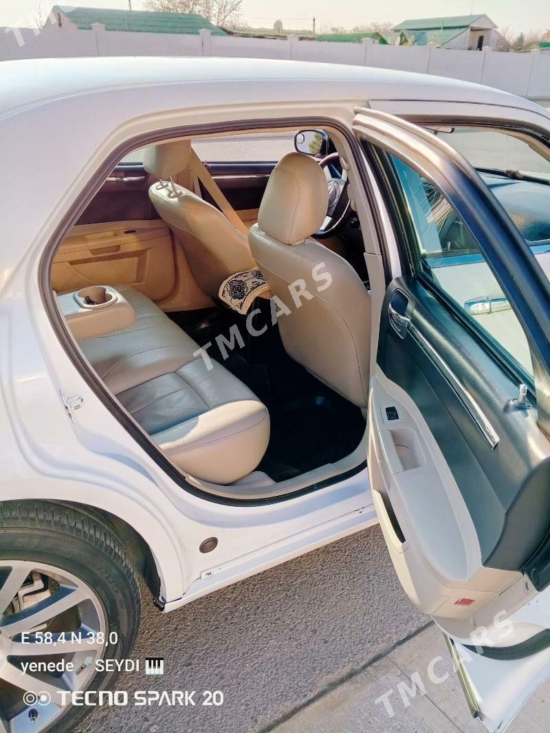 Chrysler 300C 2005 - 120 000 TMT - Ашхабад - img 8