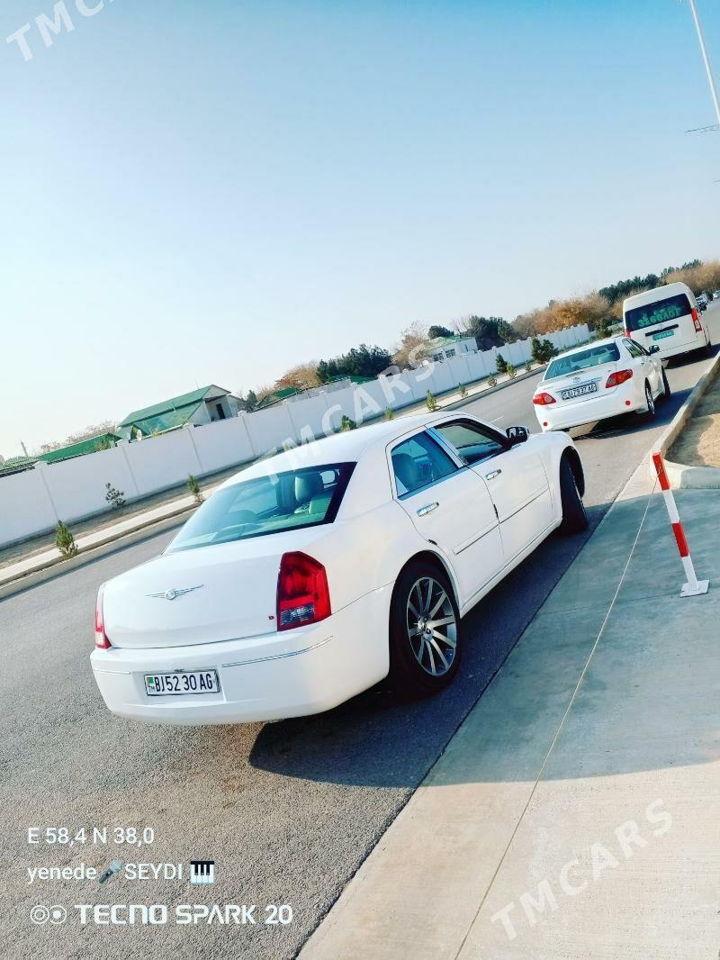 Chrysler 300C 2005 - 120 000 TMT - Ашхабад - img 4