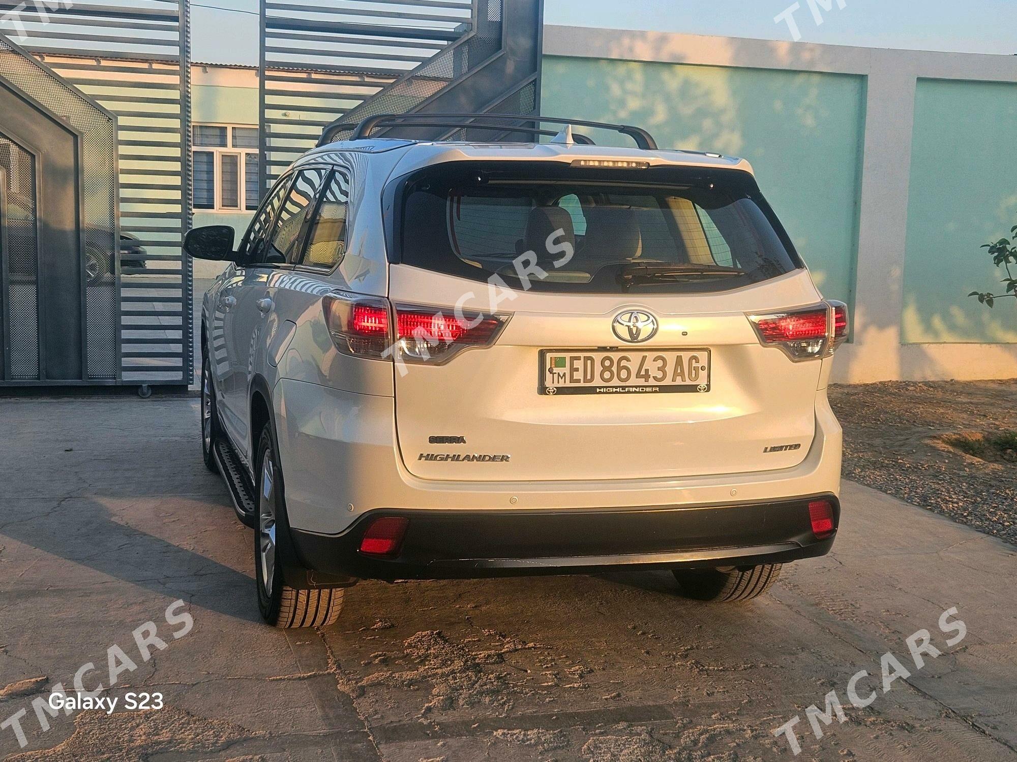 Toyota Highlander 2016 - 400 000 TMT - Gyzylarbat - img 4