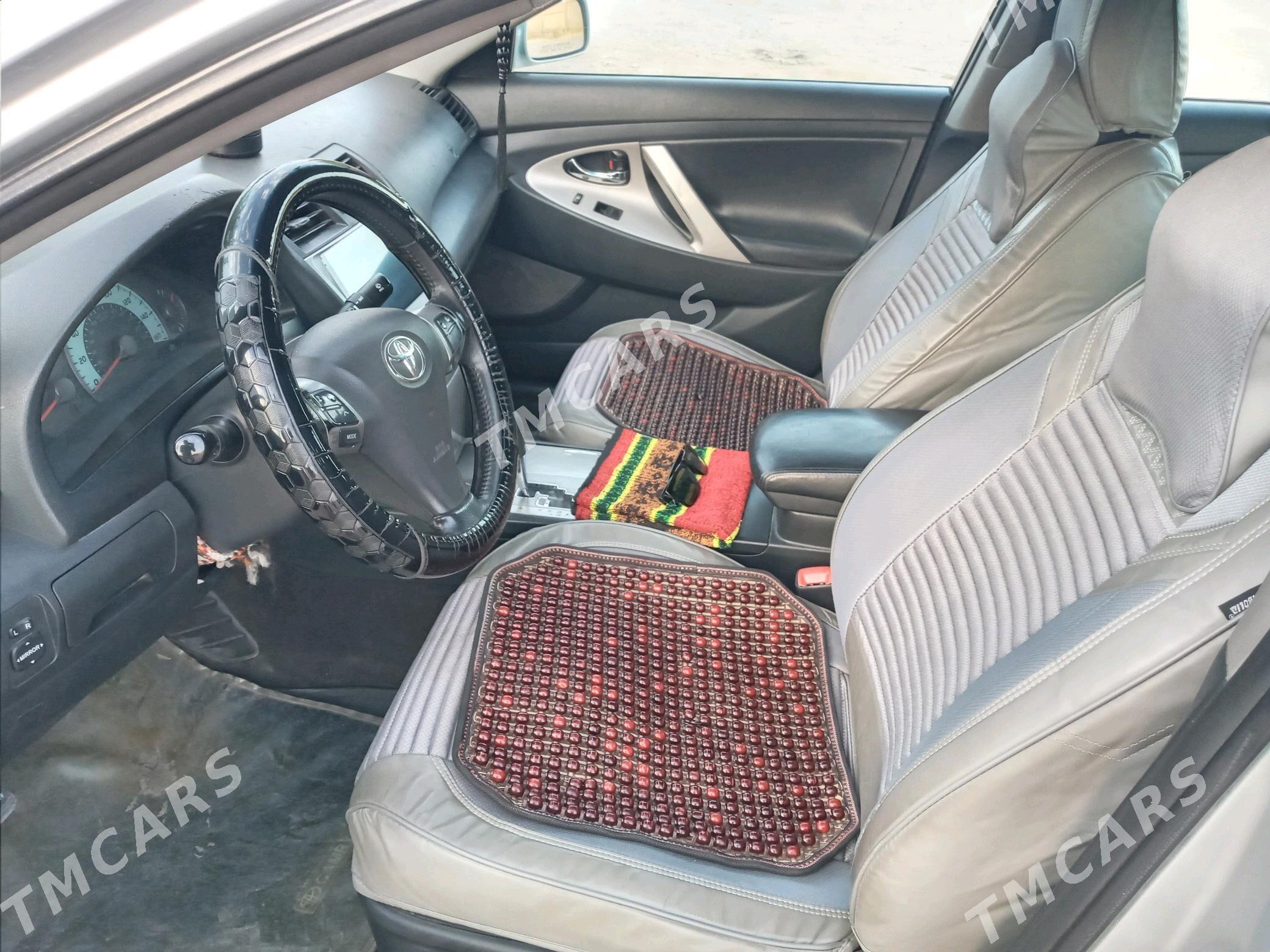 Toyota Camry 2007 - 170 000 TMT - Мары - img 5