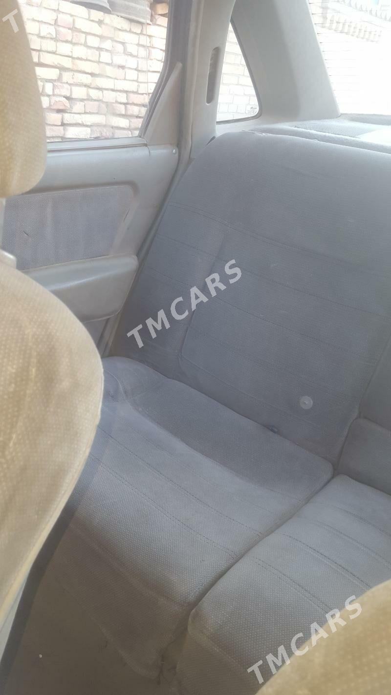 Opel Vectra 1990 - 24 000 TMT - Çärjew - img 1