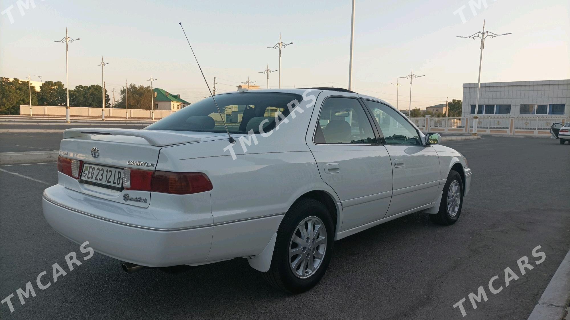 Toyota Camry 2000 - 165 000 TMT - Türkmenabat - img 5