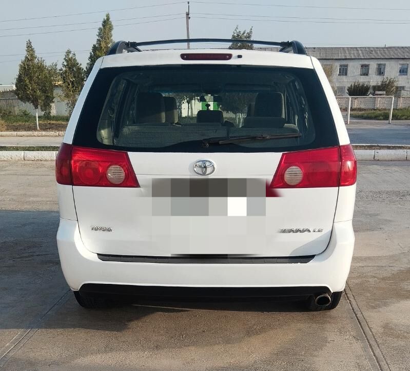 Toyota Sienna 2008 - 220 000 TMT - Теджен - img 2