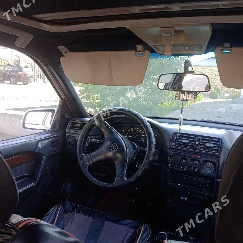 Opel Vectra 1993 - 32 000 TMT - Дашогуз - img 1