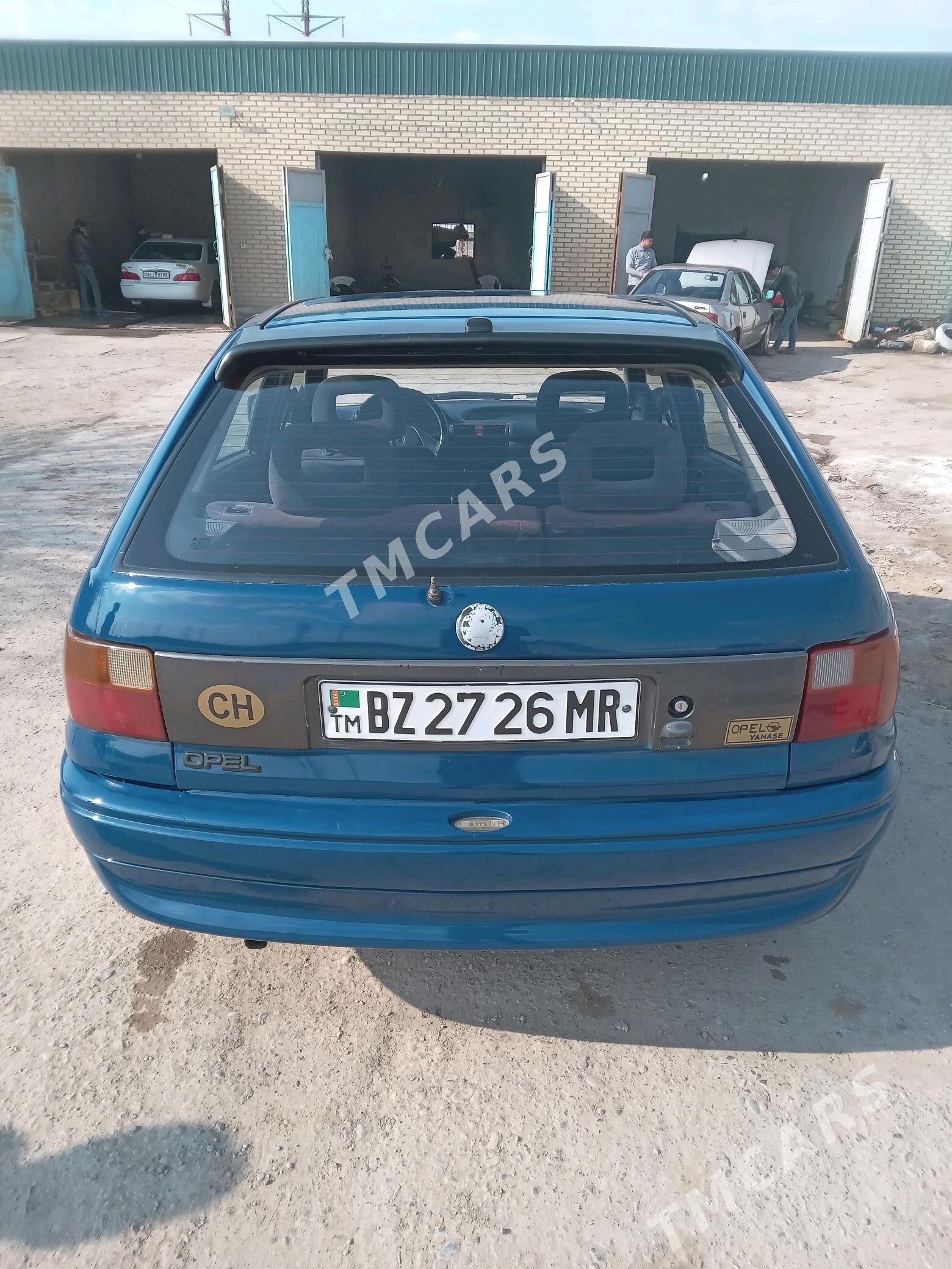Opel Astra 1992 - 30 000 TMT - Mary - img 4