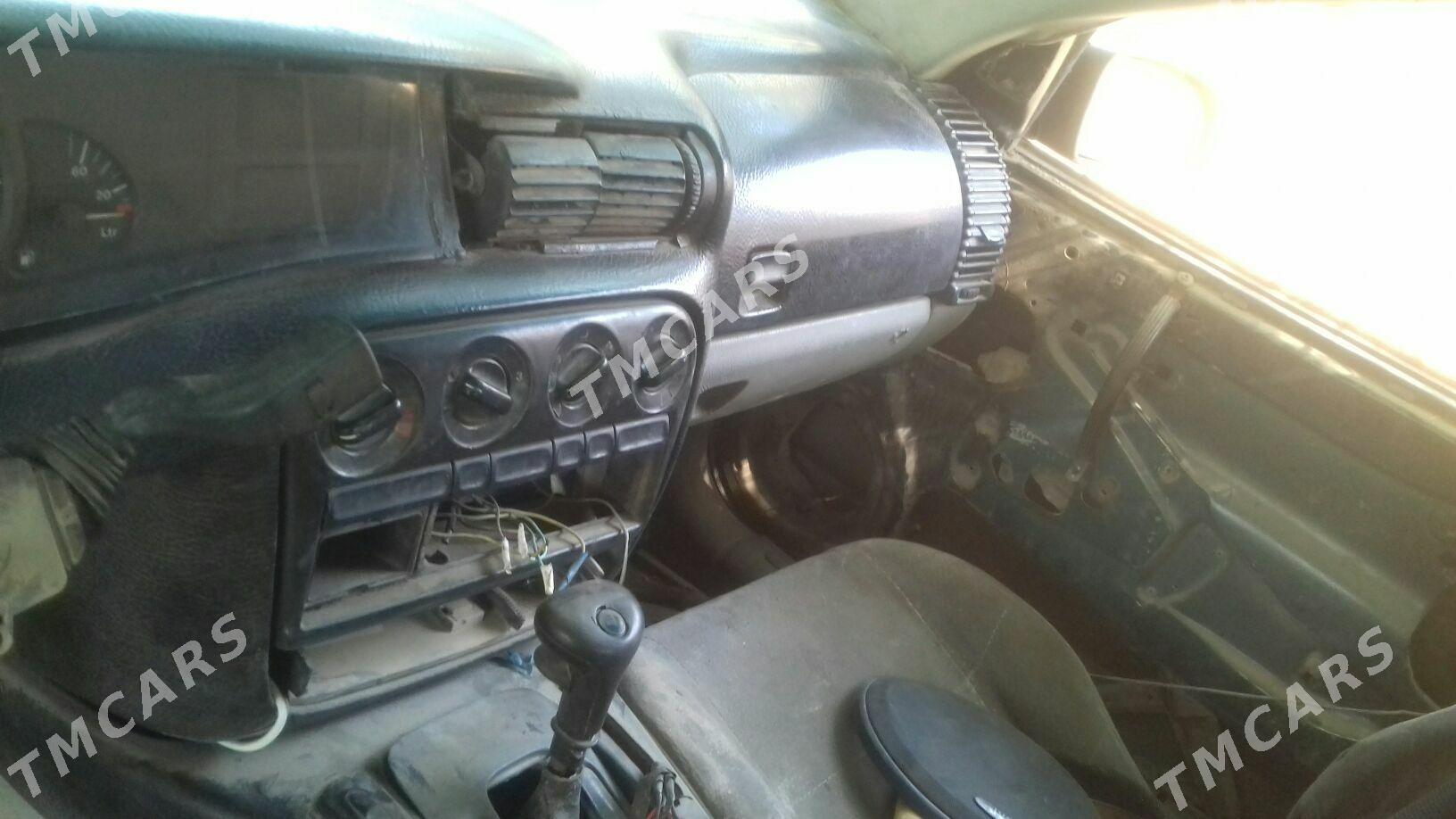 Opel Omega 1996 - 7 000 TMT - Daşoguz - img 6