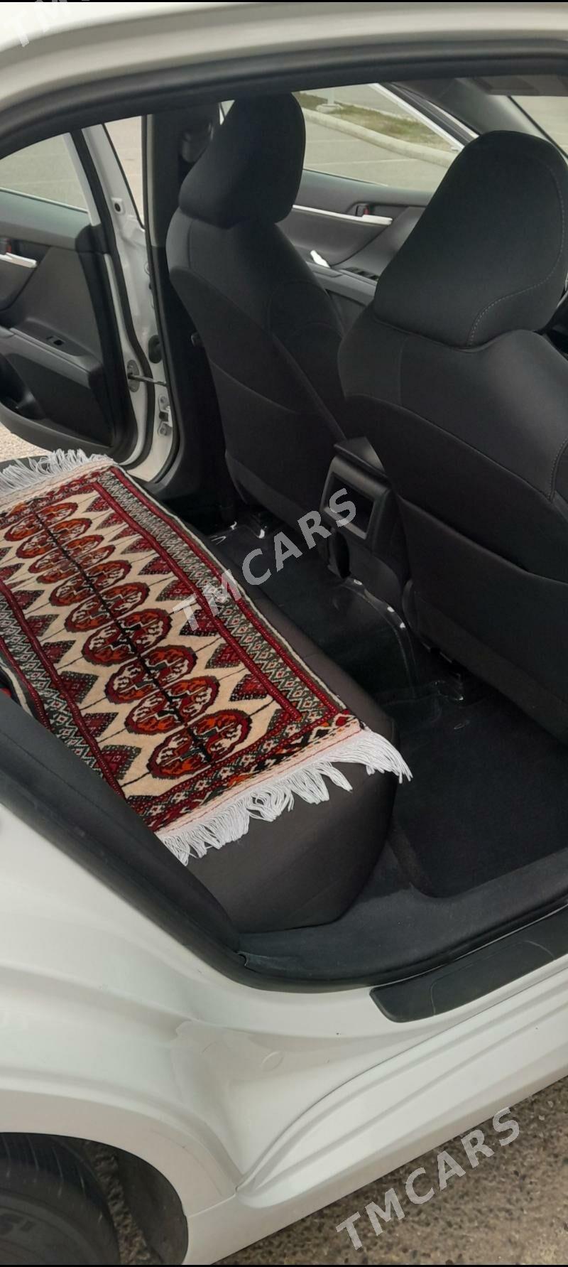 Toyota Camry 2022 - 300 000 TMT - Aşgabat - img 6