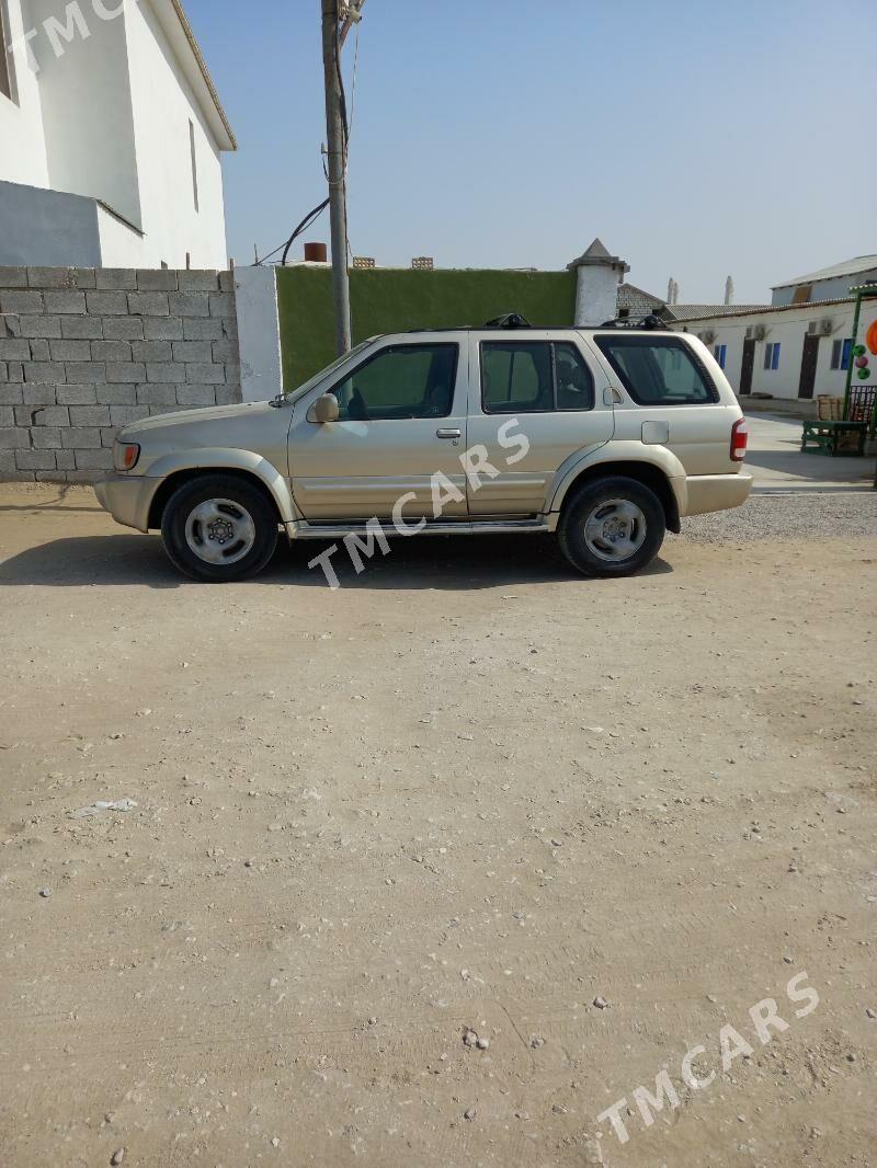 Infiniti QX4 1999 - 65 000 TMT - Balkanabat - img 2