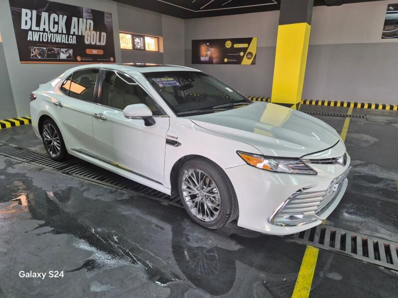 Toyota Camry Hybrid 2022 - 275 000 TMT - Ёлётен - img 6