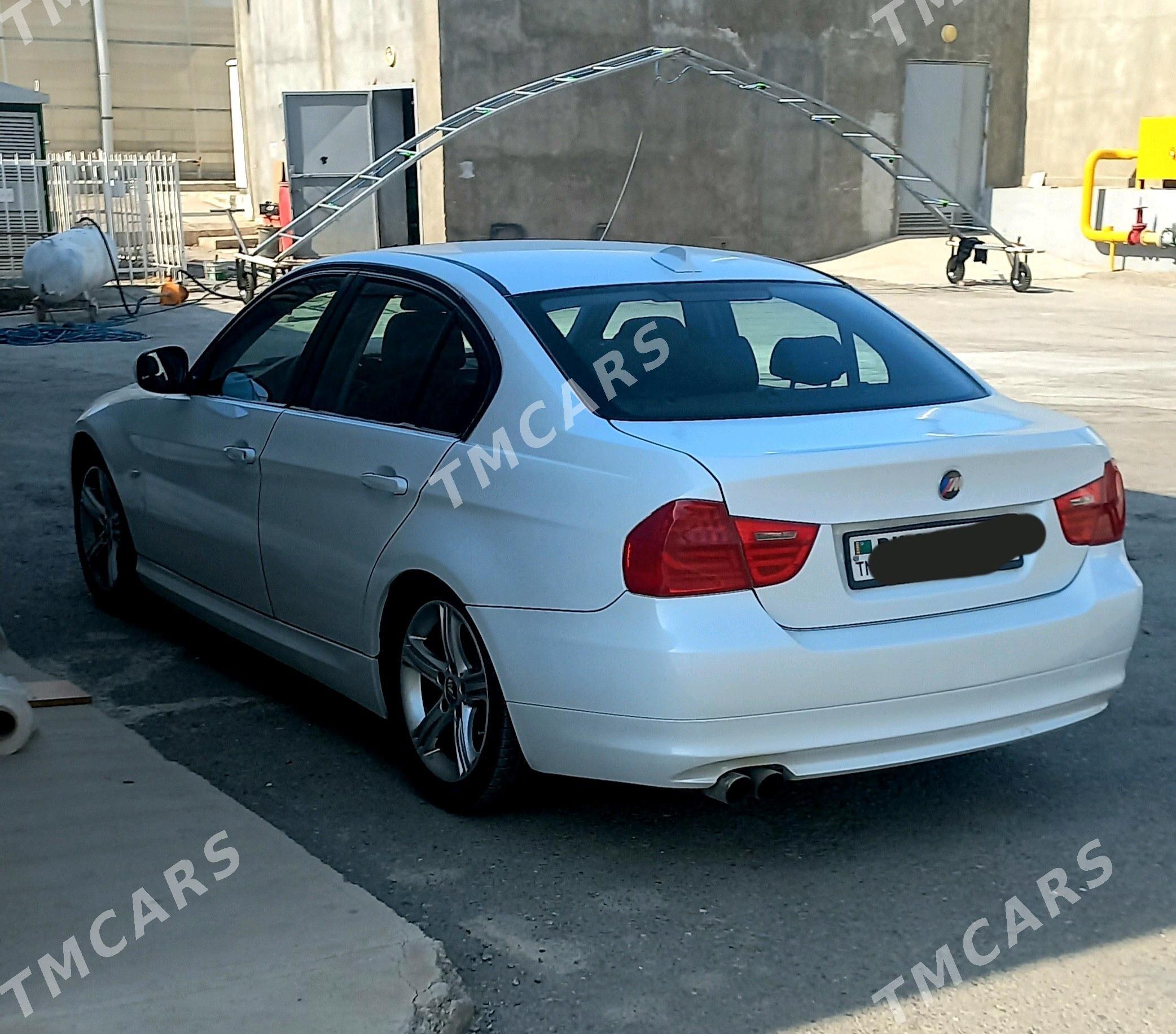 BMW 3 Series 2011 - 145 000 TMT - Aşgabat - img 2
