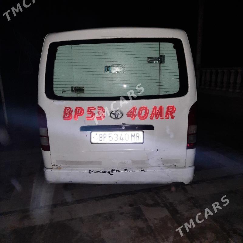 Toyota Hiace 2005 - 240 000 TMT - Мары - img 2