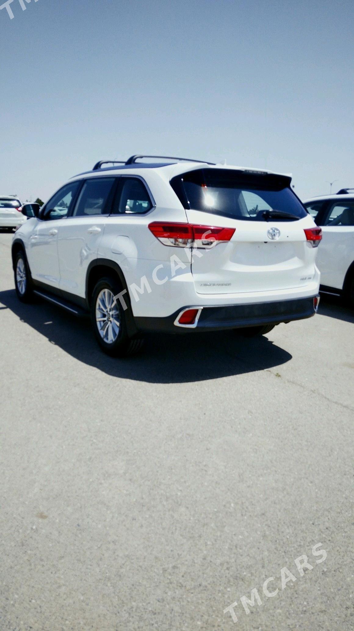 Toyota Highlander 2019 - 480 000 TMT - Мары - img 7