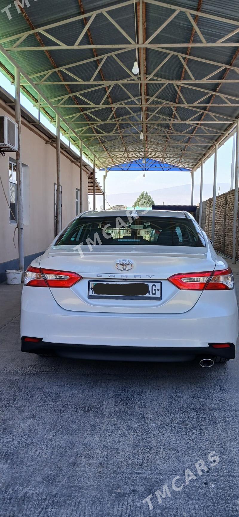 Toyota Camry 2018 - 280 000 TMT - Aşgabat - img 2