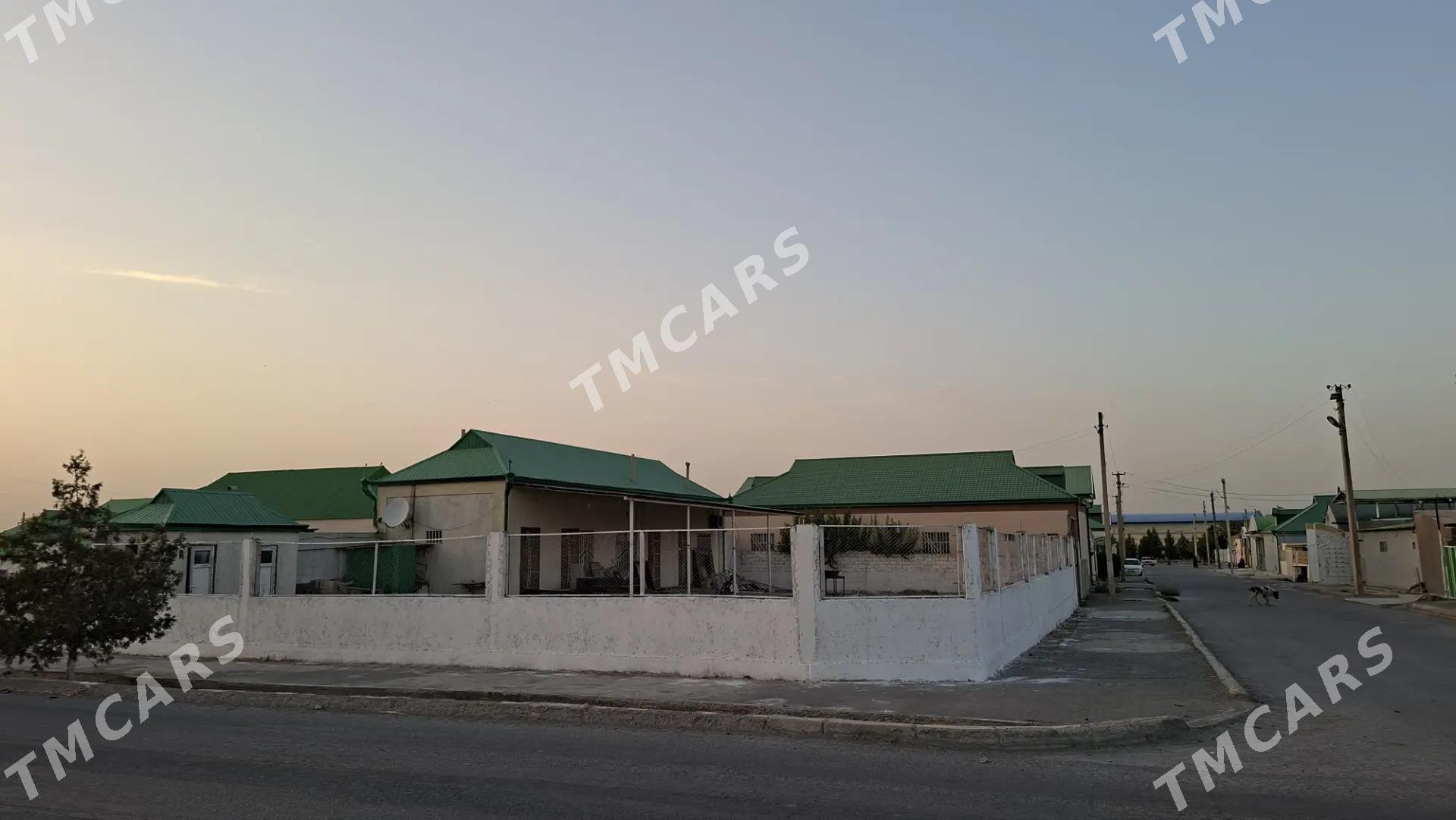 satlyk jaý büzmeýin 40ýyllyk - Aşgabat - img 3