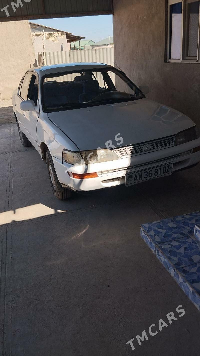 Toyota Corolla 1996 - 50 000 TMT - етр. Туркменбаши - img 4