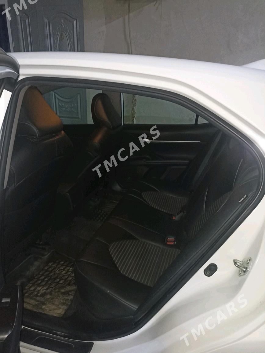 Toyota Camry 2021 - 250 000 TMT - Şabat etr. - img 6