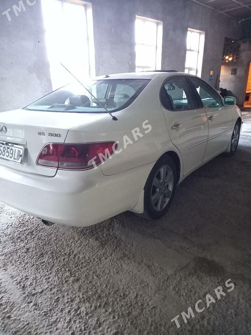 Lexus ES 300 2003 - 165 000 TMT - Дянев - img 5