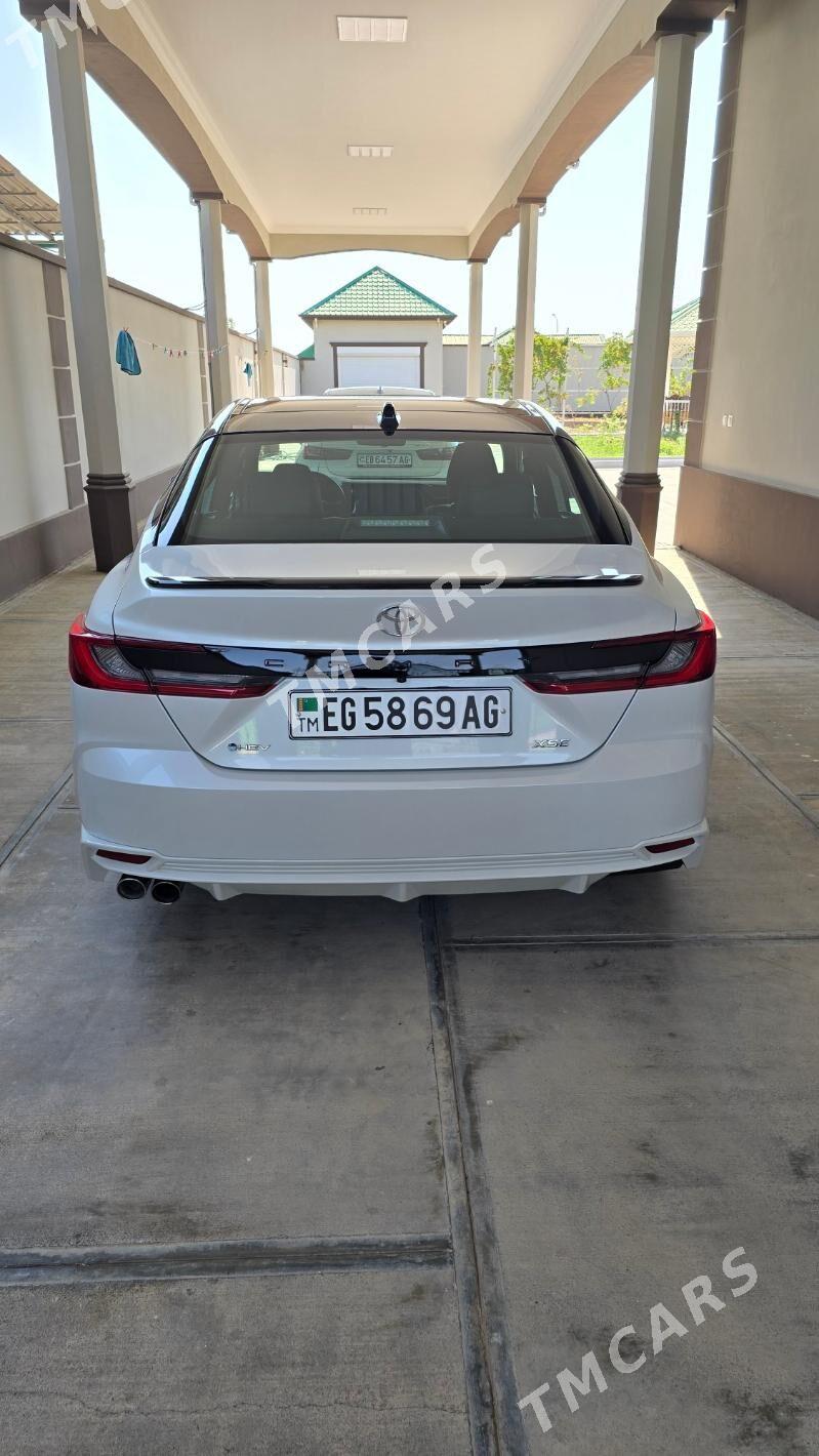 Toyota Camry Hybrid 2024 - 590 000 TMT - Ашхабад - img 3