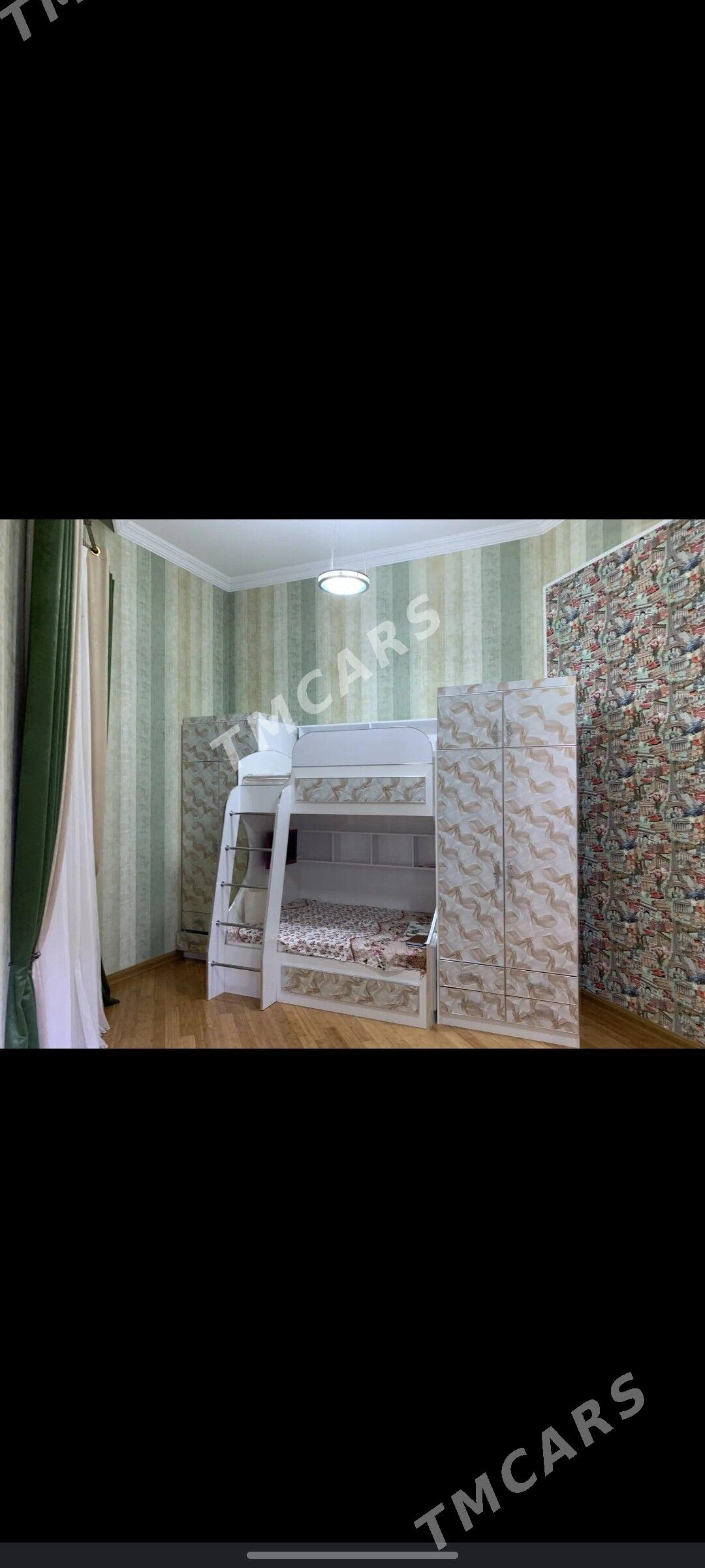 satlyk elitka - Moskowskiý köç. (10 ýyl abadançylyk şaýoly) - img 7