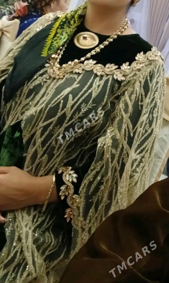 wcerny koynek - Mary - img 3