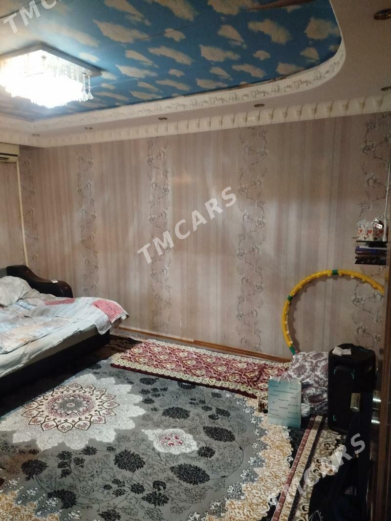 Продаю квартиру 3й микрорайон - Türkmenabat - img 5