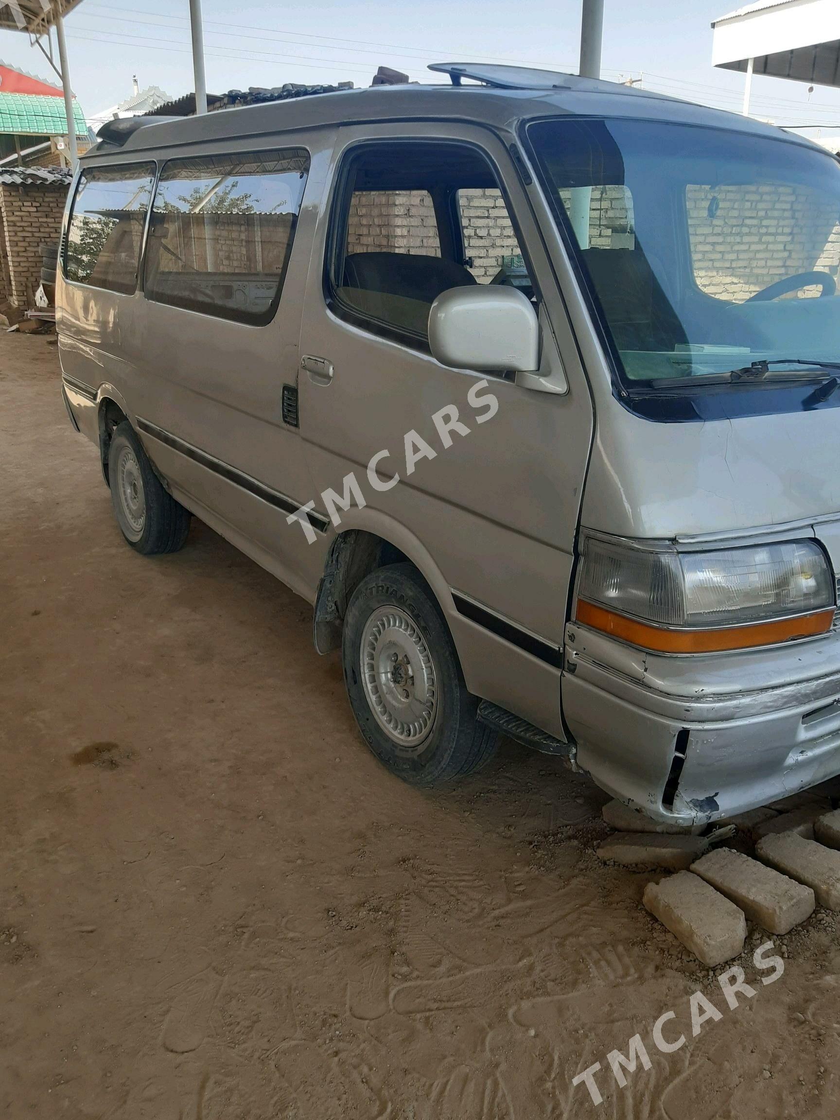 Toyota Hiace 1990 - 40 000 TMT - Векильбазар - img 4