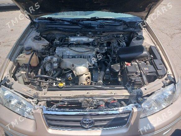 Toyota Camry 2001 - 152 000 TMT - Дашогуз - img 8