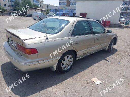 Toyota Camry 2001 - 152 000 TMT - Дашогуз - img 4