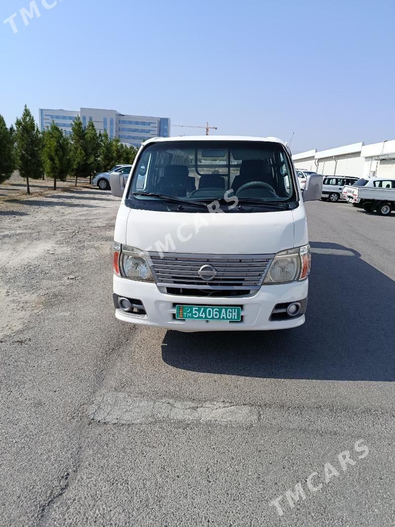 Nissan Urvan 2007 - 140 000 TMT - Parahat 2 - img 4