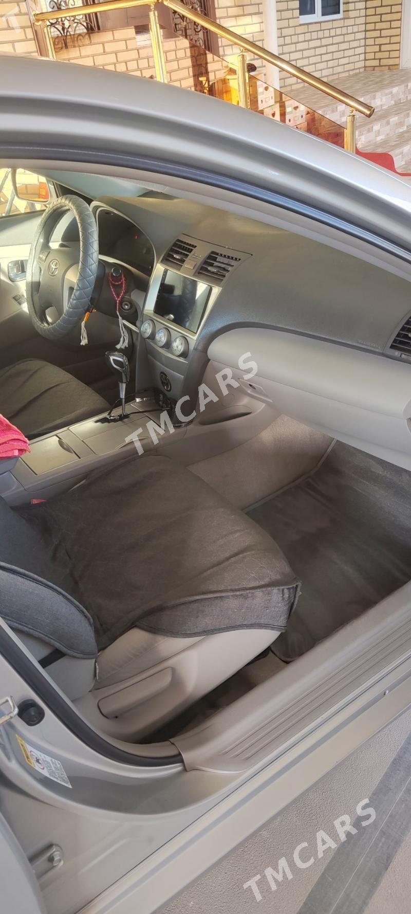 Toyota Camry 2010 - 200 000 TMT - Mary - img 5
