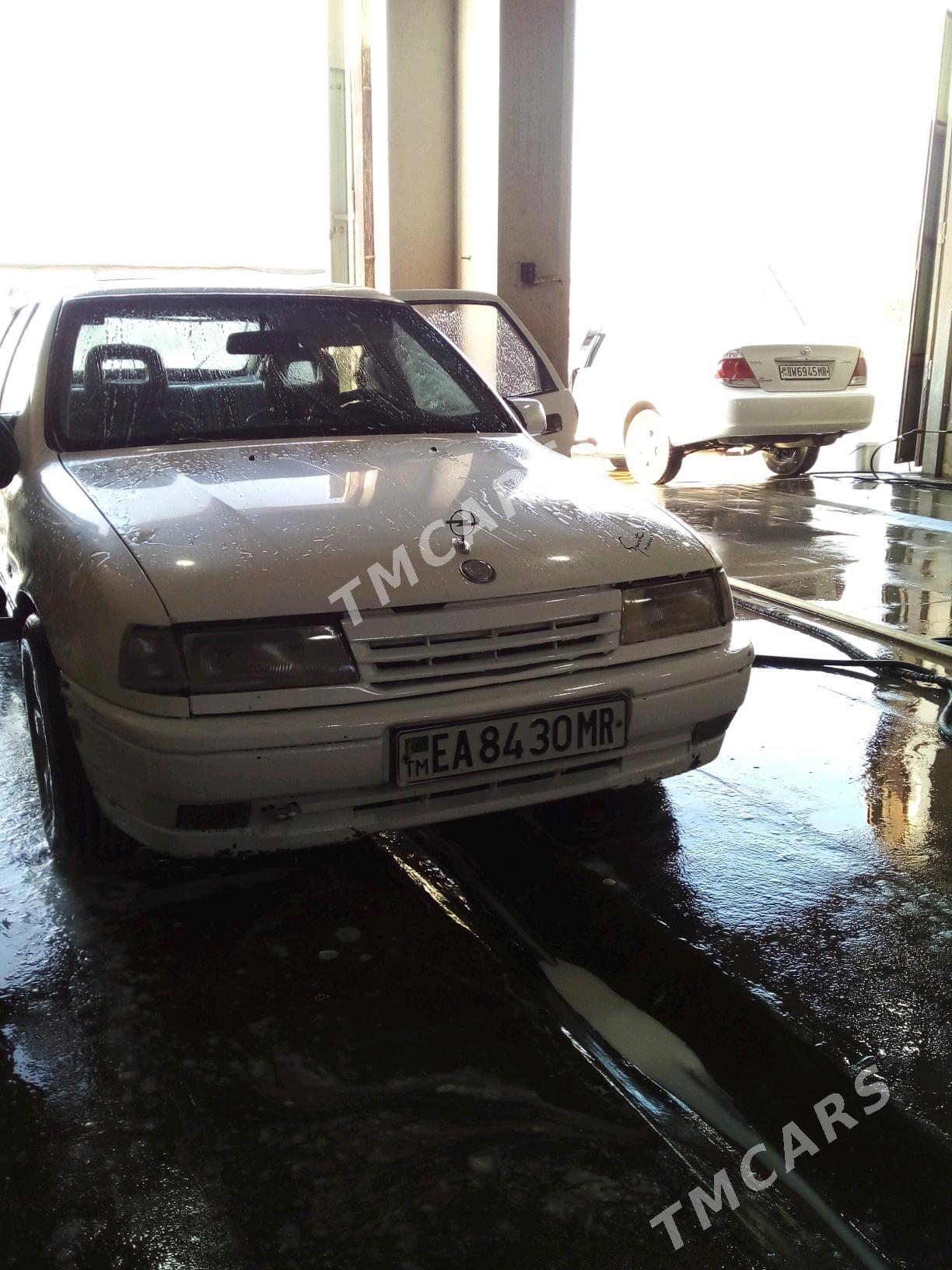 Opel Vectra 1992 - 25 000 TMT - Ýolöten - img 5