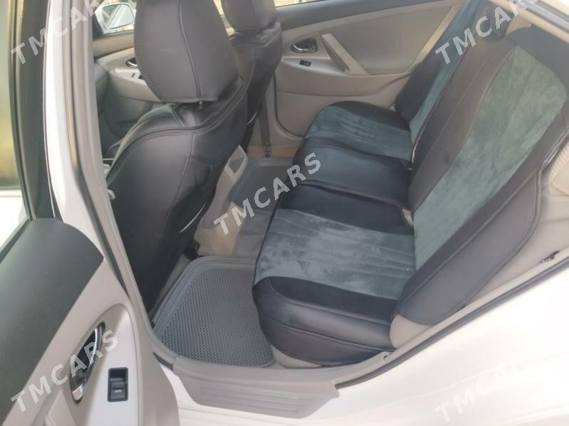 Toyota Camry 2010 - 190 000 TMT - Мары - img 3