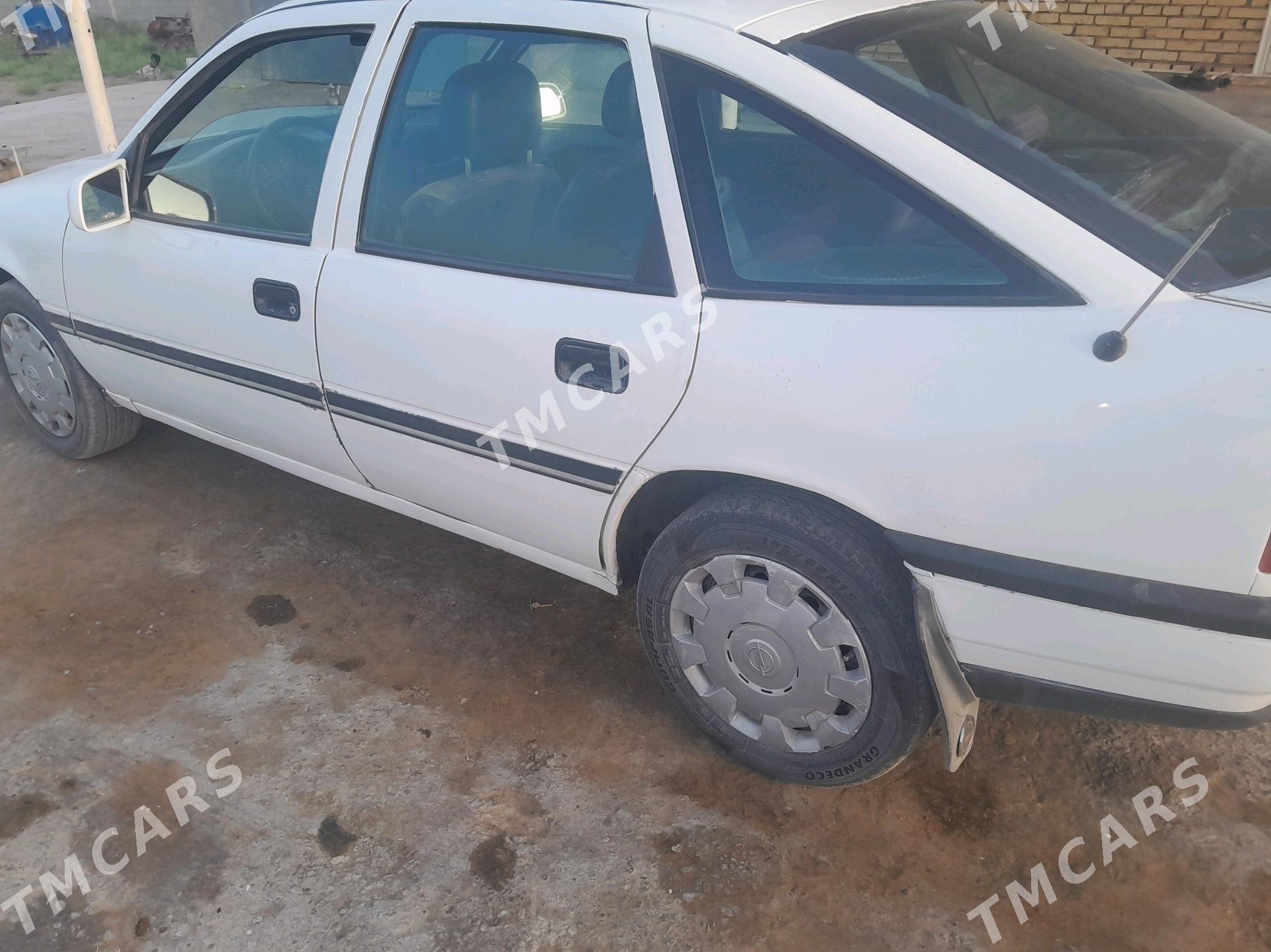 Opel Vectra 1990 - 24 000 TMT - Gökdepe - img 3