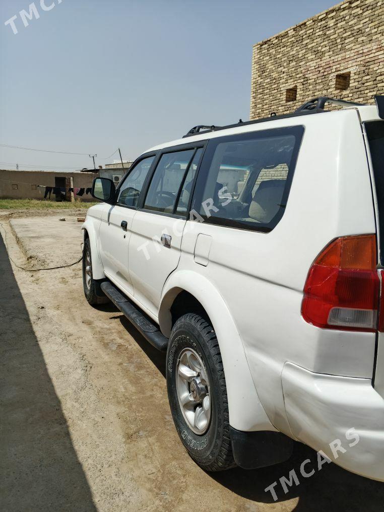 Mitsubishi Montero Sport 1998 - 60 000 TMT - Мары - img 3