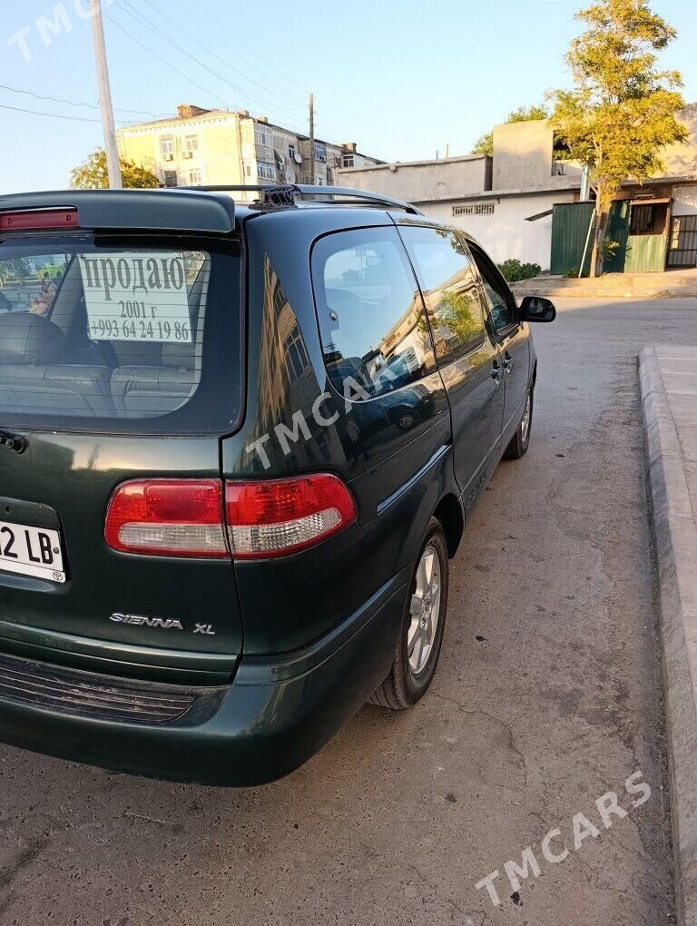 Toyota Sienna 2001 - 140 000 TMT - Туркменабат - img 9