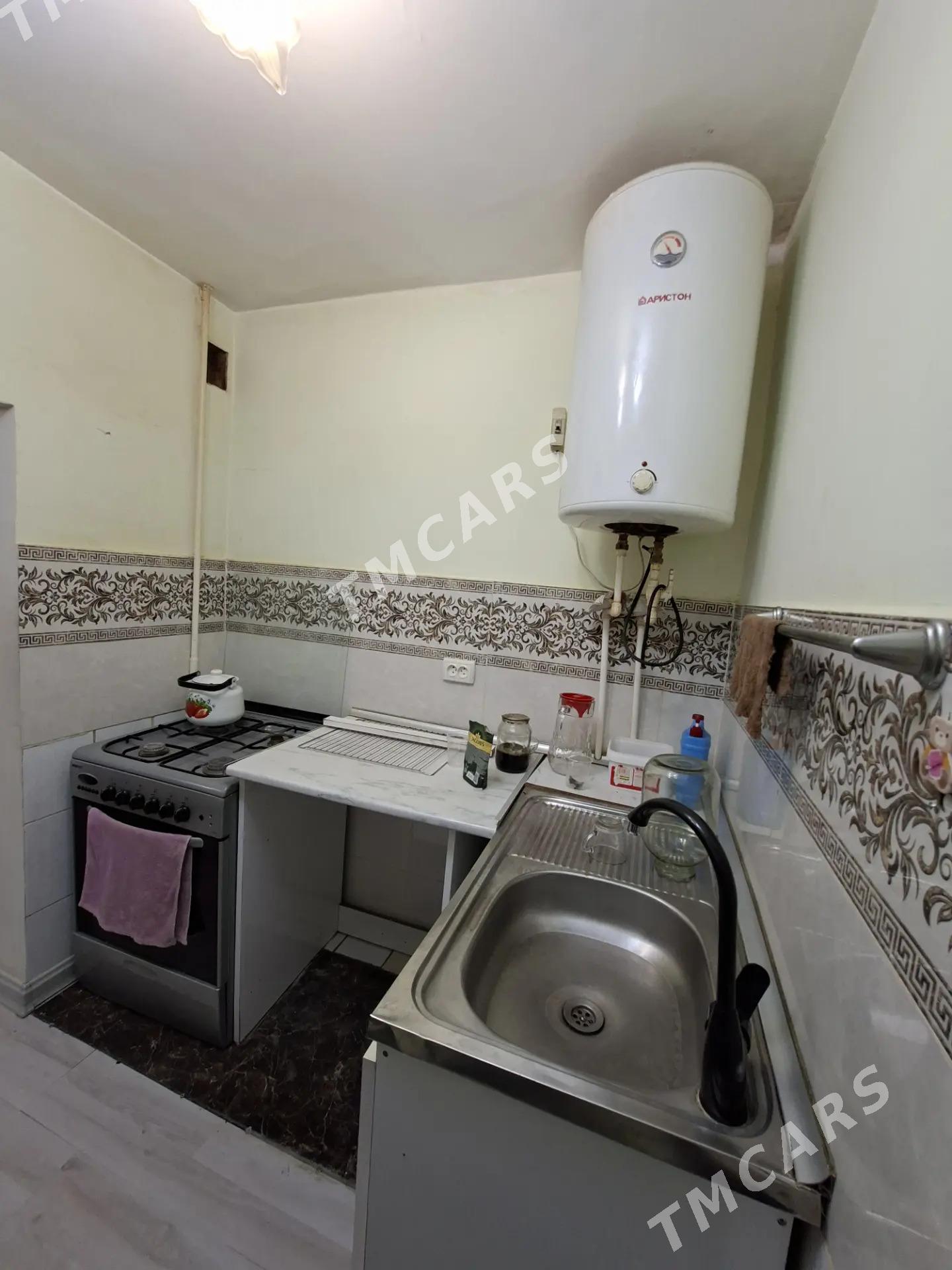 9 mkr 3/2 etazy 3 kom - Ашхабад - img 5